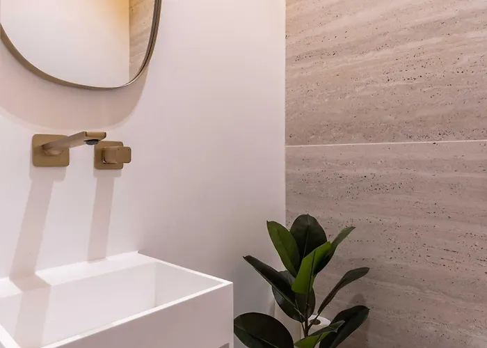 Charming Flat - 2bd-6p - Eiffel Tower アパート パリ